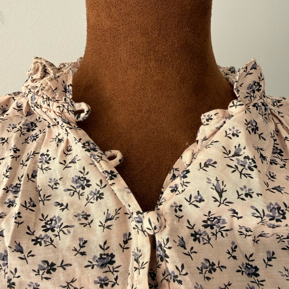 Joie Blouse. Size S - Picture 4 of 7